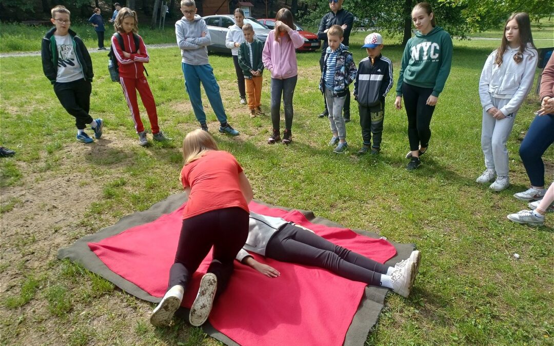 Vježba članova Crvenog križa
